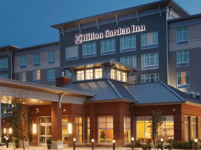 Hilton Garden Inn Boston Logan Airport